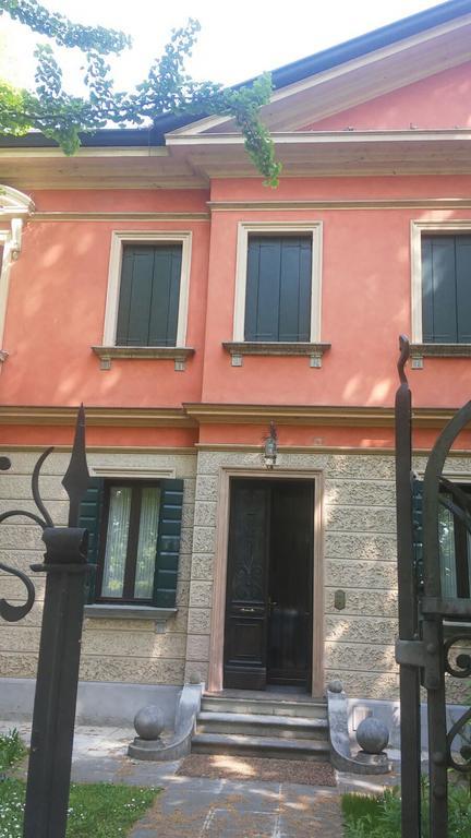 דירות טרוויסו La Casa Di Viale Cairoli מראה חיצוני תמונה